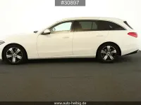 Gebraucht Mercedes C220 Avantgarde 220 PS (161 kW) 2022 Weiß Kombi