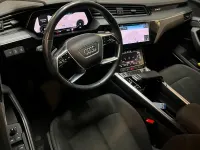 Gebraucht Audi e-tron 300 kW (408 PS) 2021 Grau SUV