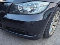 Gebraucht BMW 320 150 PS (110 kW) 2006 Schwarz Limousine