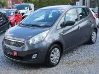 Gebraucht Kia Venga 90 PS (66 kW) 2010 Grau Kleinwagen