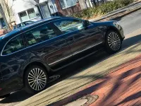 Gebraucht Skoda Superb 140 PS (102 kW) 2013 Schwarz Kombi