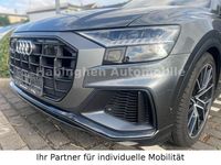 Gebraucht Audi Q8 S-Line 340 PS (250 kW) 2020 Grau SUV