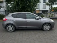 Gebraucht Renault Mégane 131 PS (96 kW) 2010 Grau Limousine