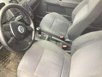 Gebraucht VW Polo Basis 75 PS (55 kW) 2002 Silber Kombi