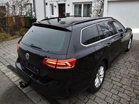 Gebraucht VW Passat 2019 Schwarz Kombi