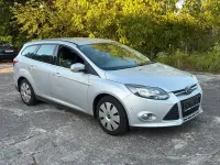 Gebraucht Ford Focus 101 PS (74 kW) 2012 Grau Kombi
