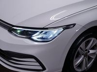 Gebraucht VW Golf VII Life 150 PS (110 kW) 2021 Weiß Kleinwagen