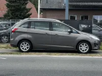 Gebraucht Ford Grand C-Max Titanium 140 PS (102 kW) 2014 Brisbane braun (met.) Van / Kleinbus