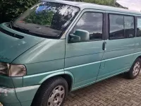 Gebraucht VW Multivan 102 PS (75 kW) 1998 Grün Van / Kleinbus
