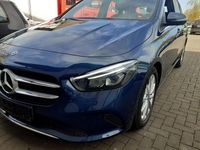 Gebraucht Mercedes B220 Progressive 190 PS (139 kW) 2019 Grau Van / Kleinbus