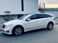 Gebraucht Mercedes R350 265 PS (194 kW) 2013 Weiß Van / Kleinbus