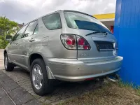 Gebraucht Lexus RX300 201 PS (147 kW) 2000 Silber SUV