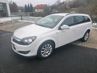 Gebraucht Opel Astra Edition 110 PS (80 kW) 2010 Weiß Kombi
