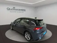 Gebraucht VW Golf VIII R-line 150 PS (110 kW) 2024 Grau Limousine