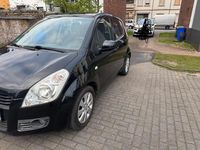 Gebraucht Suzuki Splash 85 PS (62 kW) 2009 Schwarz Kleinwagen