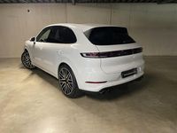 Gebraucht Porsche Cayenne 470 PS (345 kW) 2025 Carraraweißmetallic SUV