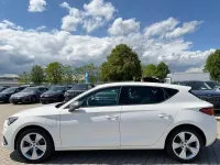 Gebraucht Seat Leon FR Sport 204 PS (150 kW) 2023 Weiß Limousine
