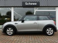 Gebraucht Mini Cooper Essential 136 PS (100 kW) 2023 Melting silver iii Kleinwagen