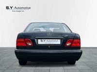 gebraucht Mercedes E230 AVANTGARDE/Automatik/Xenon/Klima/SHZ