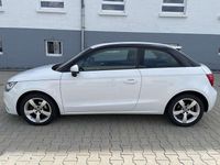 Gebraucht Audi A1 Attraction 90 PS (66 kW) 2013 Weiss Kleinwagen
