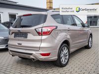 Gebraucht Ford Kuga Vignale 150 PS (110 kW) 2019 Braun SUV