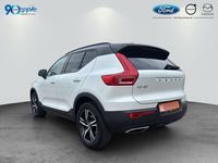 Gebraucht Volvo XC40 R-Design 190 PS (139 kW) 2018 Crystal weißperleffekt SUV