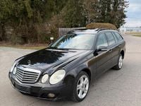 Gebraucht Mercedes E220 150 PS (110 kW) 2006 Schwarz Kombi