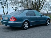 Second-hand Mercedes E240 2004 Andere farben Berlinǎ