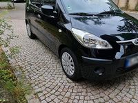 Gebraucht Hyundai i10 67 PS (49 kW) 2010 Schwarz Kleinwagen