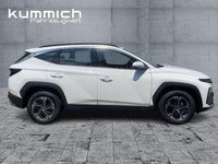 Neu Hyundai Tucson Select 215 PS (158 kW) 2025 Atlas white SUV