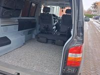 Second-hand VW T5 131 CP (96 kW) 2007 Negru Van