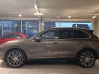 Second-hand Porsche Cayenne S 385 CP (283 kW) 2014 Maro SUV