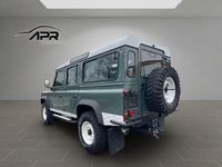 Gebraucht Land Rover Defender 122 PS (89 kW) 2012 Grün SUV