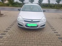Gebraucht Opel Astra 90 PS (66 kW) 2009 Silber Kleinwagen