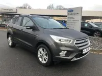 Gebraucht Ford Kuga Titanium 150 PS (110 kW) 2017 Grau SUV