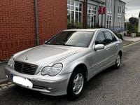Gebraucht Mercedes C180 140 PS (102 kW) 2002 Grau Limousine