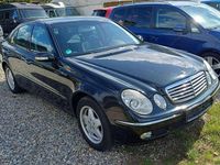 Gebraucht Mercedes E240 177 PS (130 kW) 2002 Melanitschwarz Limousine