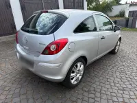 Gebraucht Opel Corsa 60 PS (44 kW) 2009 Silber Kleinwagen