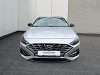 gebraucht Hyundai i30 Intro Edition 1.5 T-GDi M/T SHZ LRH RÜCKFAHRKAMERA SOMMER + WINTER