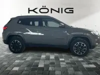 Gebraucht Jeep Compass Trailhawk 180 PS (132 kW) 2021 Grau SUV
