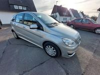 Gebraucht Mercedes B160 95 PS (69 kW) 2010 Silber Van / Kleinbus