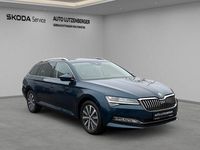Gebraucht Skoda Superb Style 150 PS (110 kW) 2023 Blau Kombi
