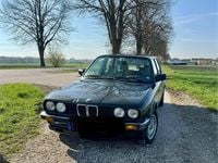 Second-hand BMW 318 1985 Verde Berlinǎ