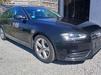 Second-hand Audi A4 170 CP (125 kW) 2012 Negru Break