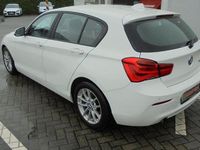 Gebraucht BMW 116 Advantage 109 PS (80 kW) 2018 Weiß Kleinwagen