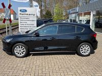 Gebraucht Ford Focus Cool & Connect 101 PS (74 kW) 2022 Schwarz Limousine