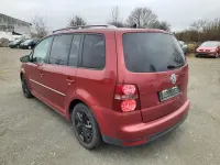 Gebraucht VW Touran Highline 170 PS (125 kW) 2010 Rot metallic Van / Kleinbus
