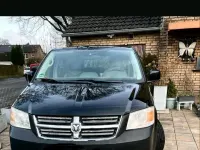 Gebraucht Dodge Grand Caravan SXT 193 PS (141 kW) 2008 Schwarz Van / Kleinbus