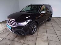 Gebraucht VW Tiguan Move 200 PS (147 kW) 2023 Schwarz SUV