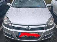 Gebraucht Opel Astra 105 PS (77 kW) 2005 Silber Limousine